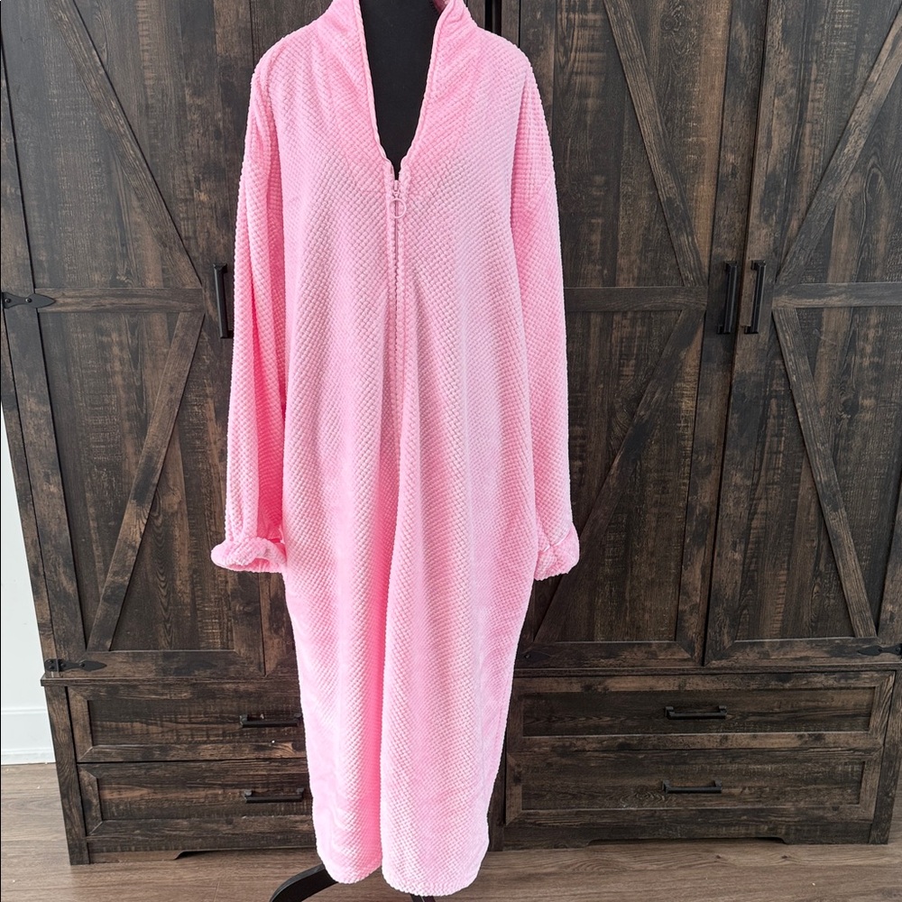 Just Love Soft Pink Textured Robe zip front 3xl